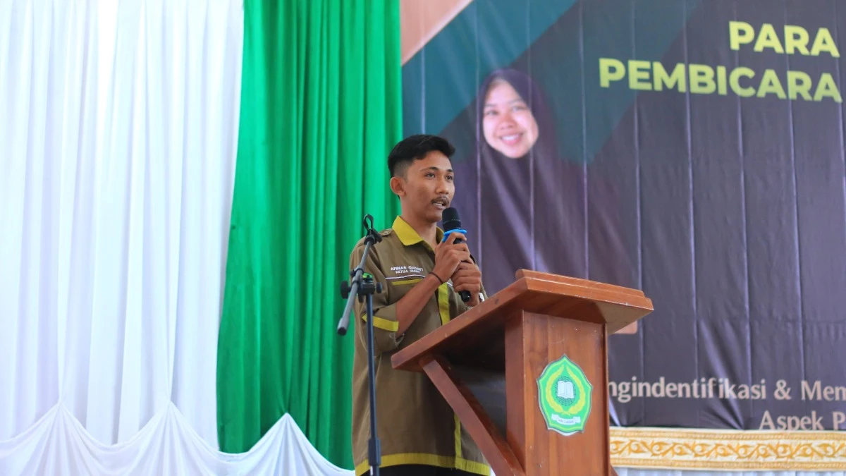 Mahasiswa HTN Raih Juara II Debat dalam Ajang GENUS CHAMPION MATH 2025